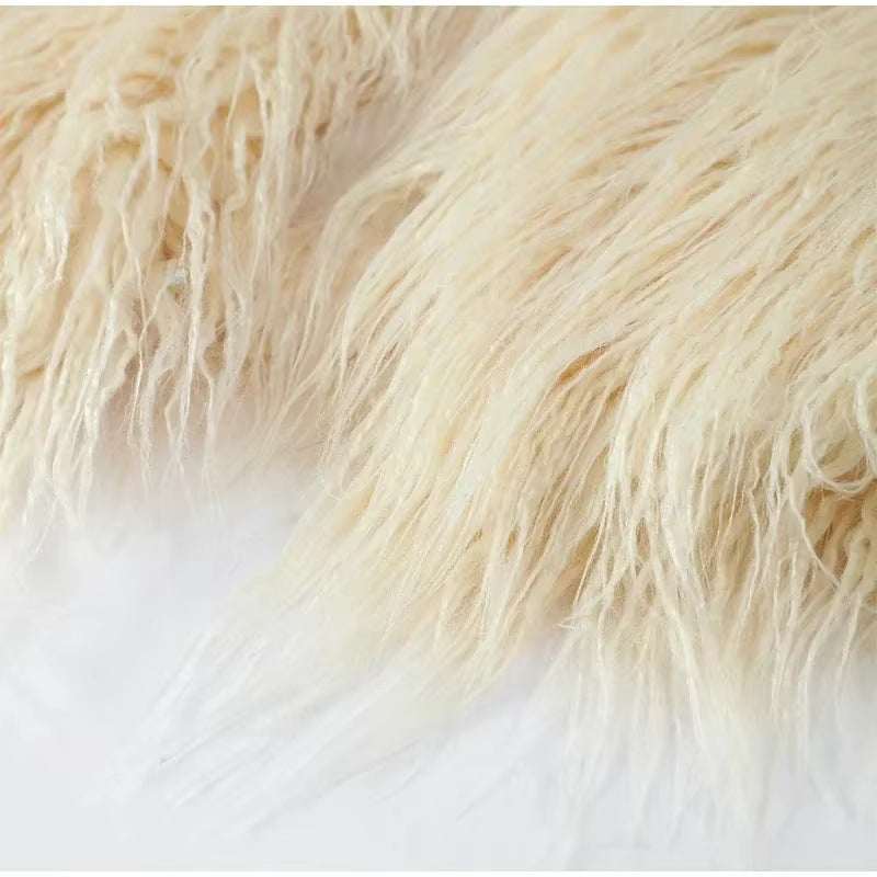 Weicher Kunstfell Wintermantel