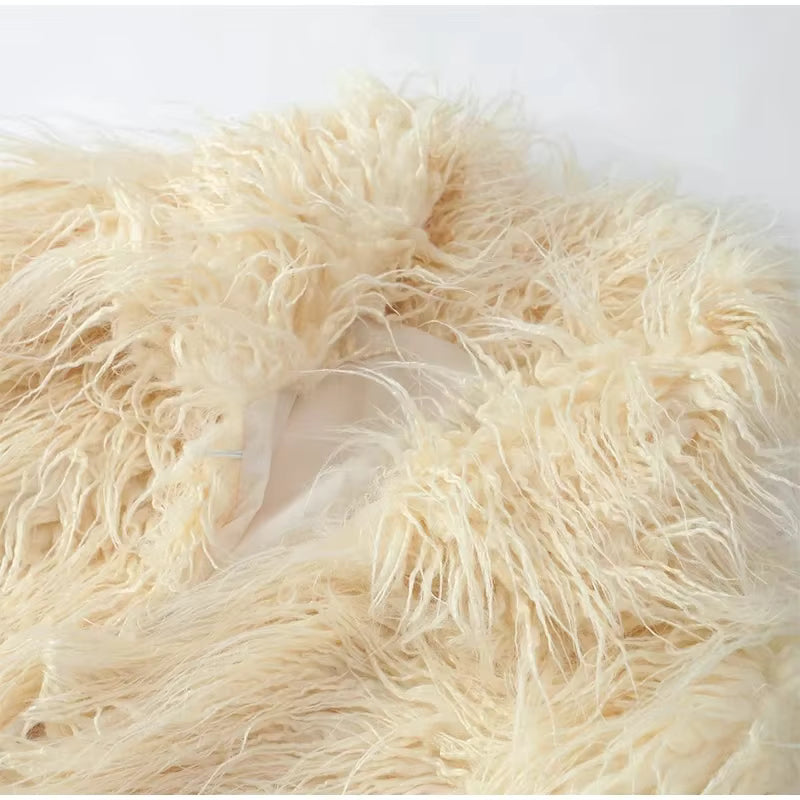 Weicher Kunstfell Wintermantel