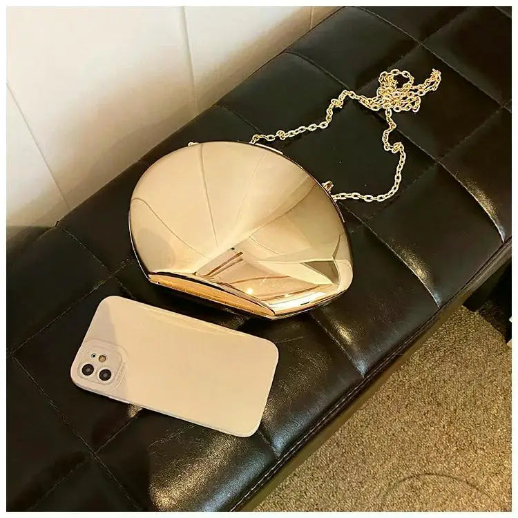 Acryl-Clutch in Metallic-Optik – Gold & Silber