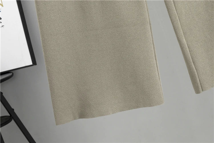 3-teiliges Strick-Set – Cardigan, Pullover & Hose