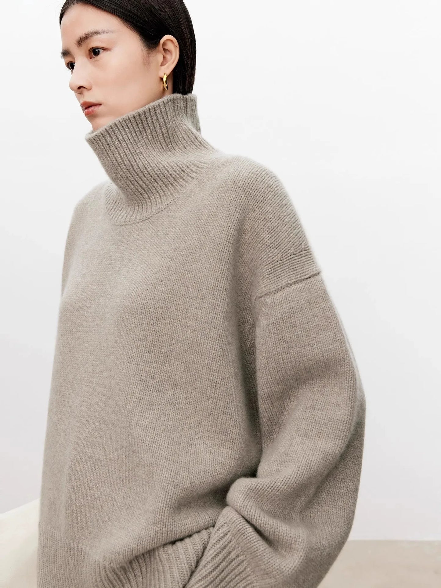 Oversized Cashmere Turtleneck