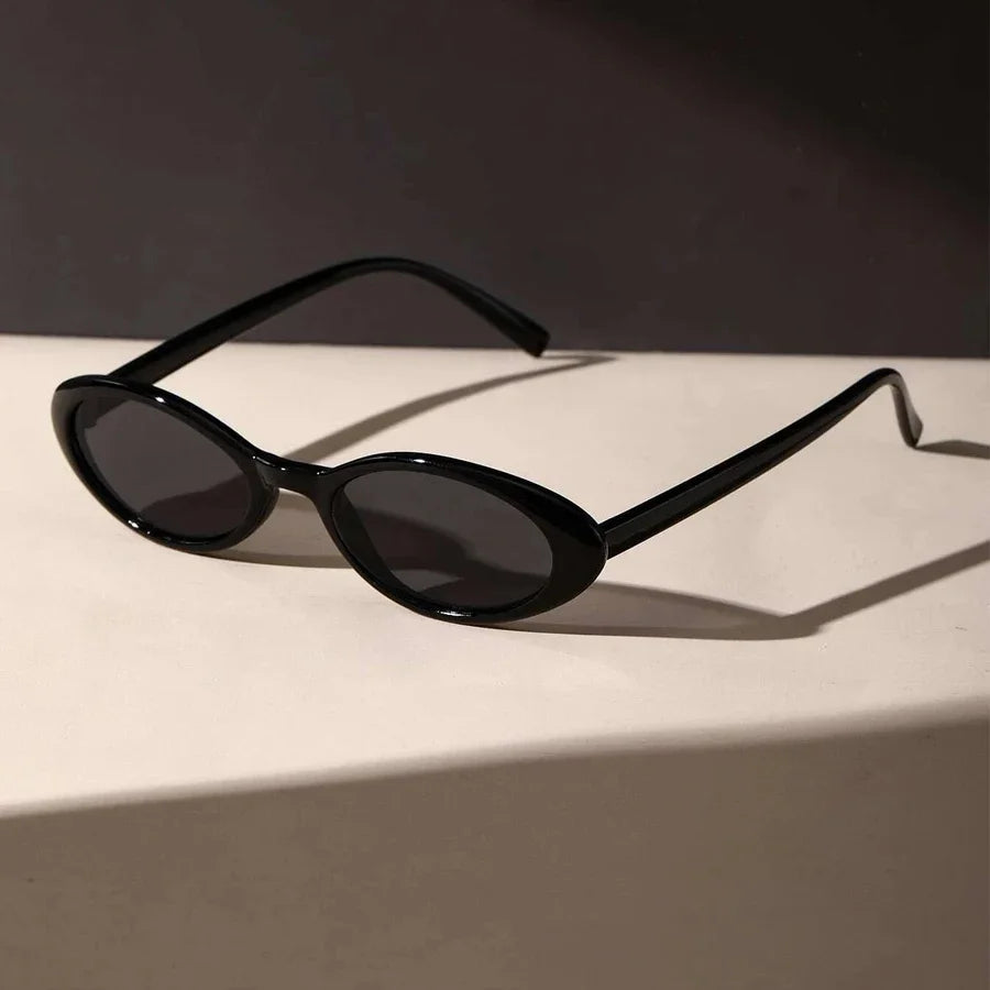 Ovale Retro-Sonnenbrille mit Leopardenmuster
