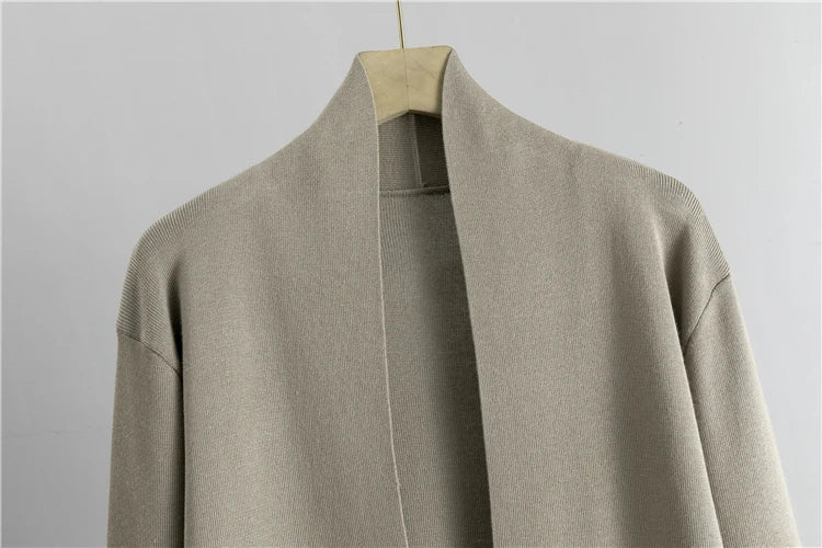 3-teiliges Strick-Set – Cardigan, Pullover & Hose