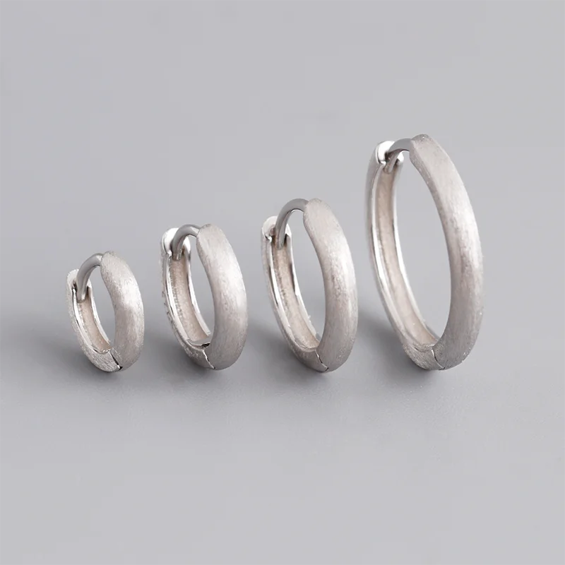 Matte Sterling-Silber Hoop-Ohrringe – Unisex